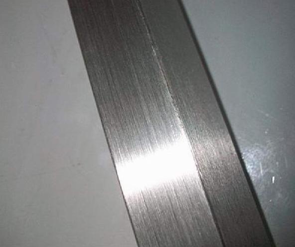 不锈钢拉丝角钢